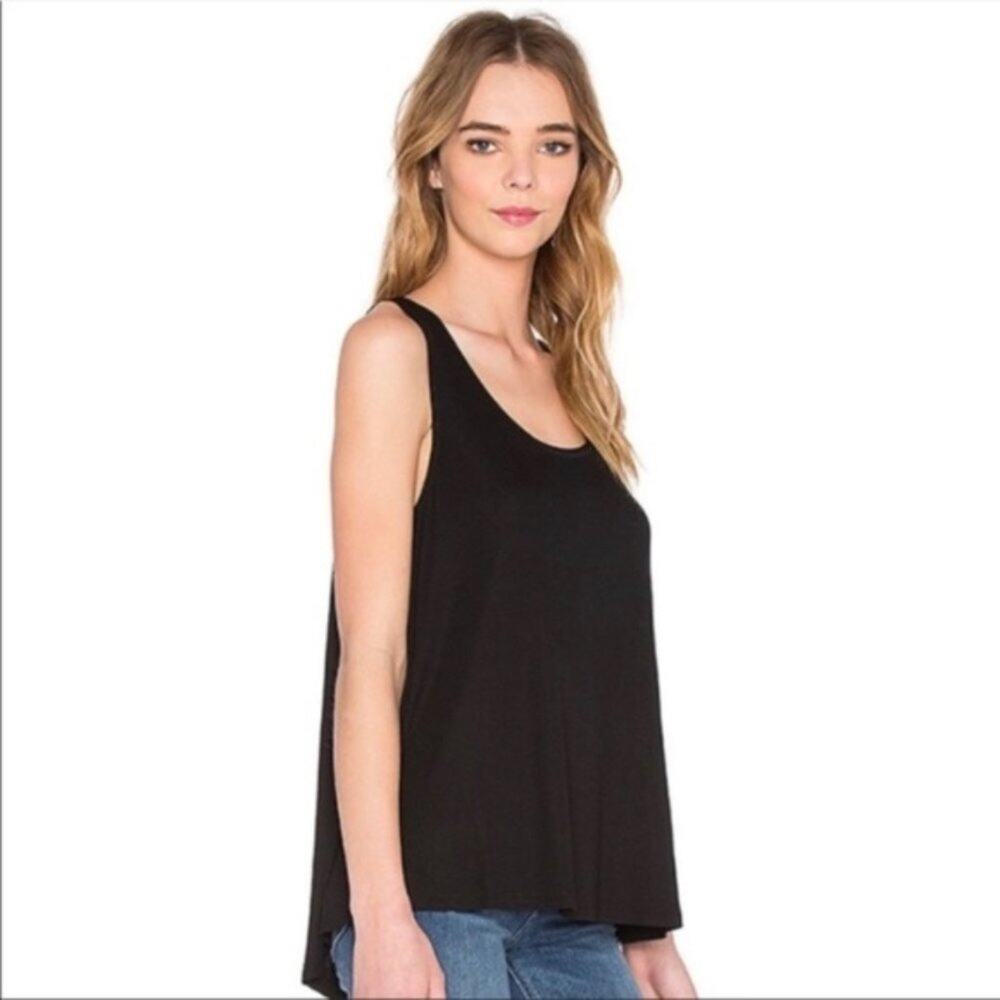 REVOLVE HEATHER  Black Scoop Neck Boxy Tank